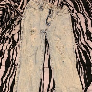 Light wash jeans
